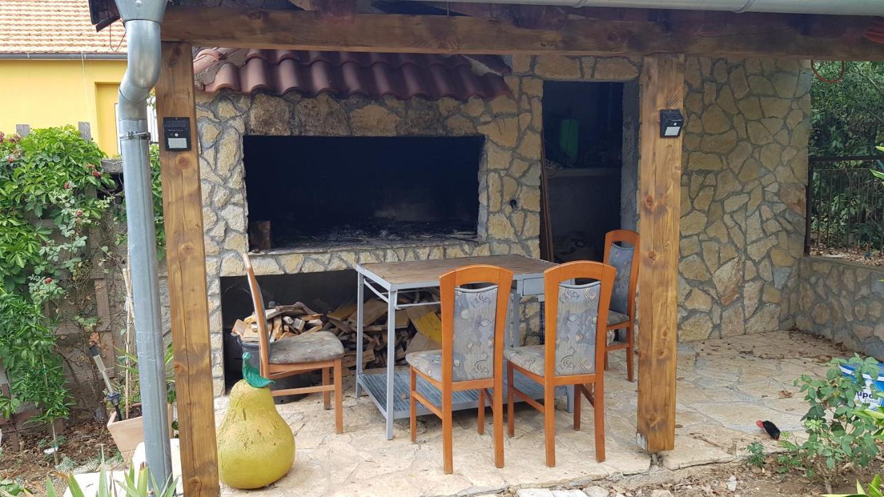 Apartman Suzana Sindija 비빈제 외부 사진