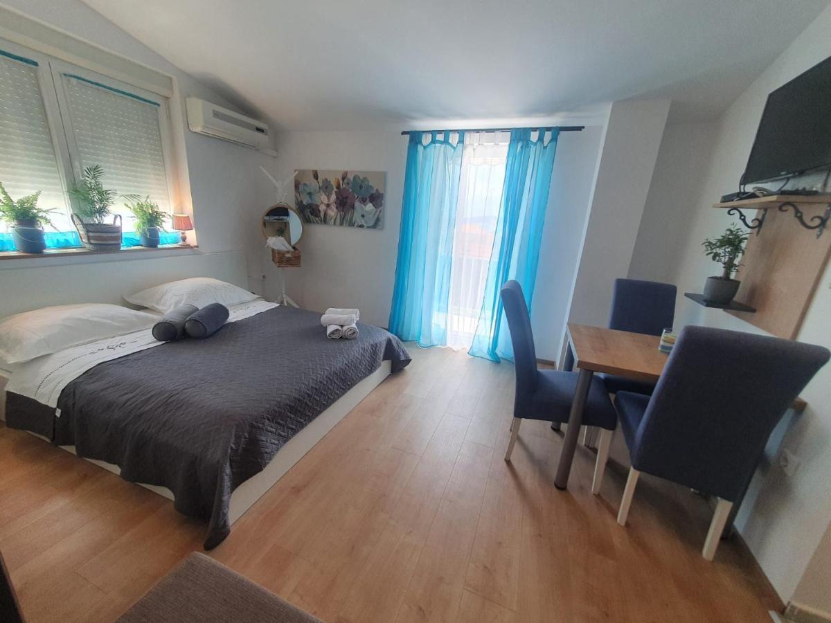 Apartman Suzana Sindija 비빈제 외부 사진