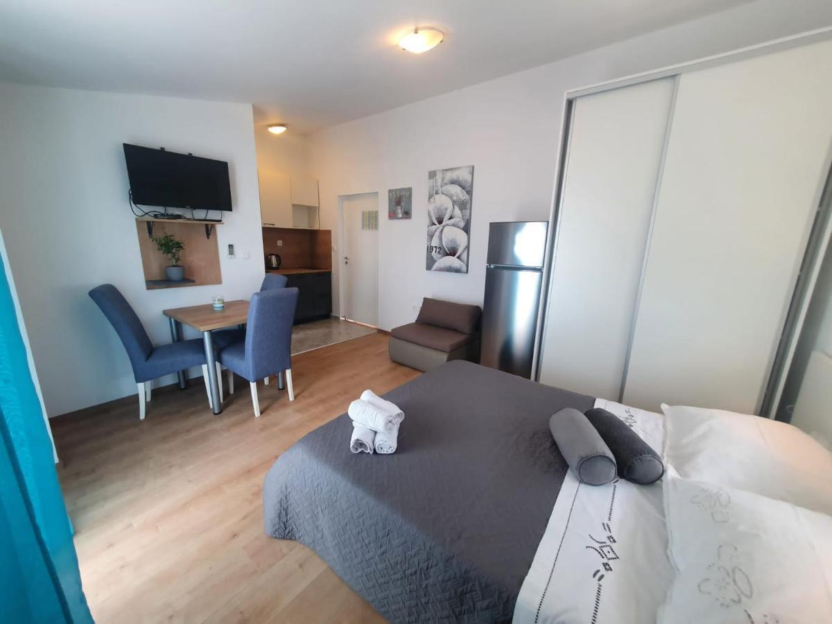 Apartman Suzana Sindija 비빈제 외부 사진