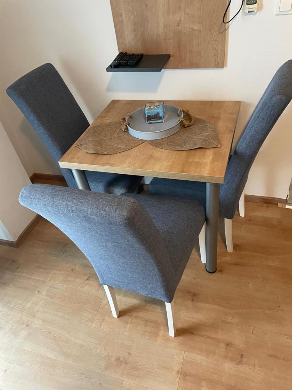 Apartman Suzana Sindija 비빈제 외부 사진